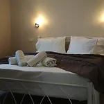 Apartmanhotel Casa De Rosa & 4*
