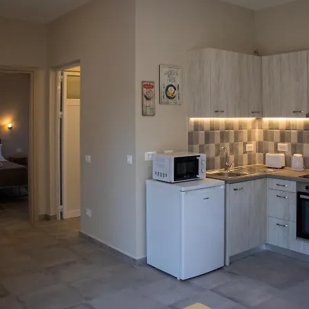Ξενοδοχείο με διαμερίσματα Casa De Rosa & 3*