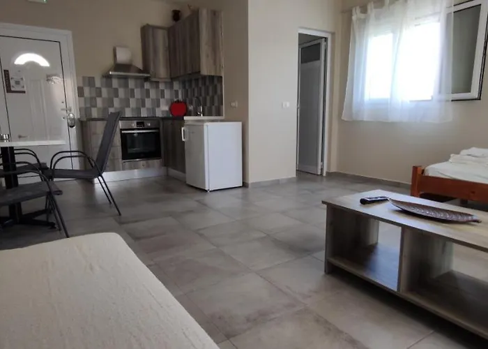 Casa De Rosa & מלון דירות סבורונטה