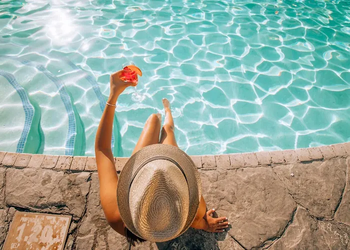 Casa De Rosa & Svoronata