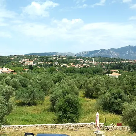 Casa De Rosa & מלון דירות סבורונטה